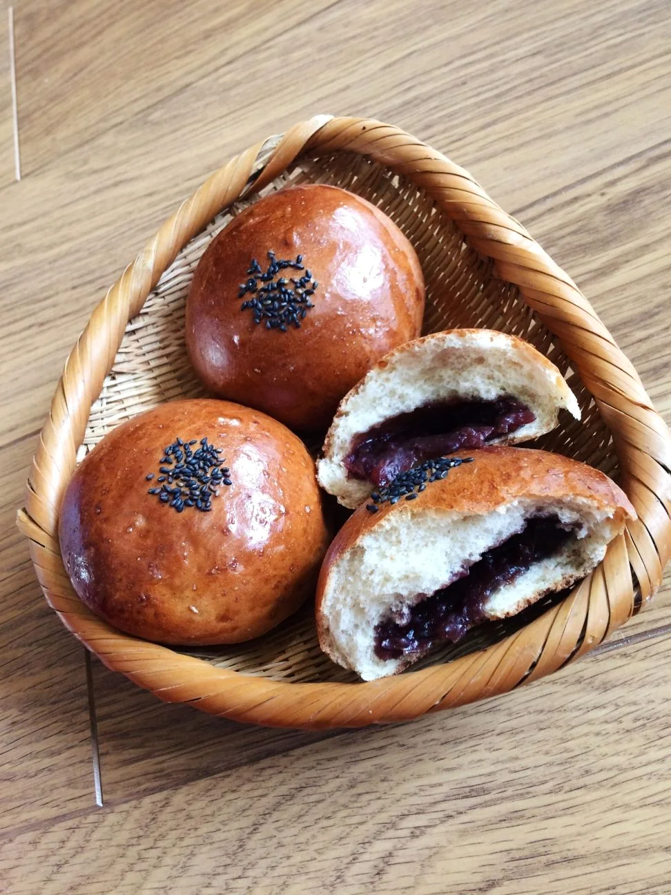 Sesame filled soft bun