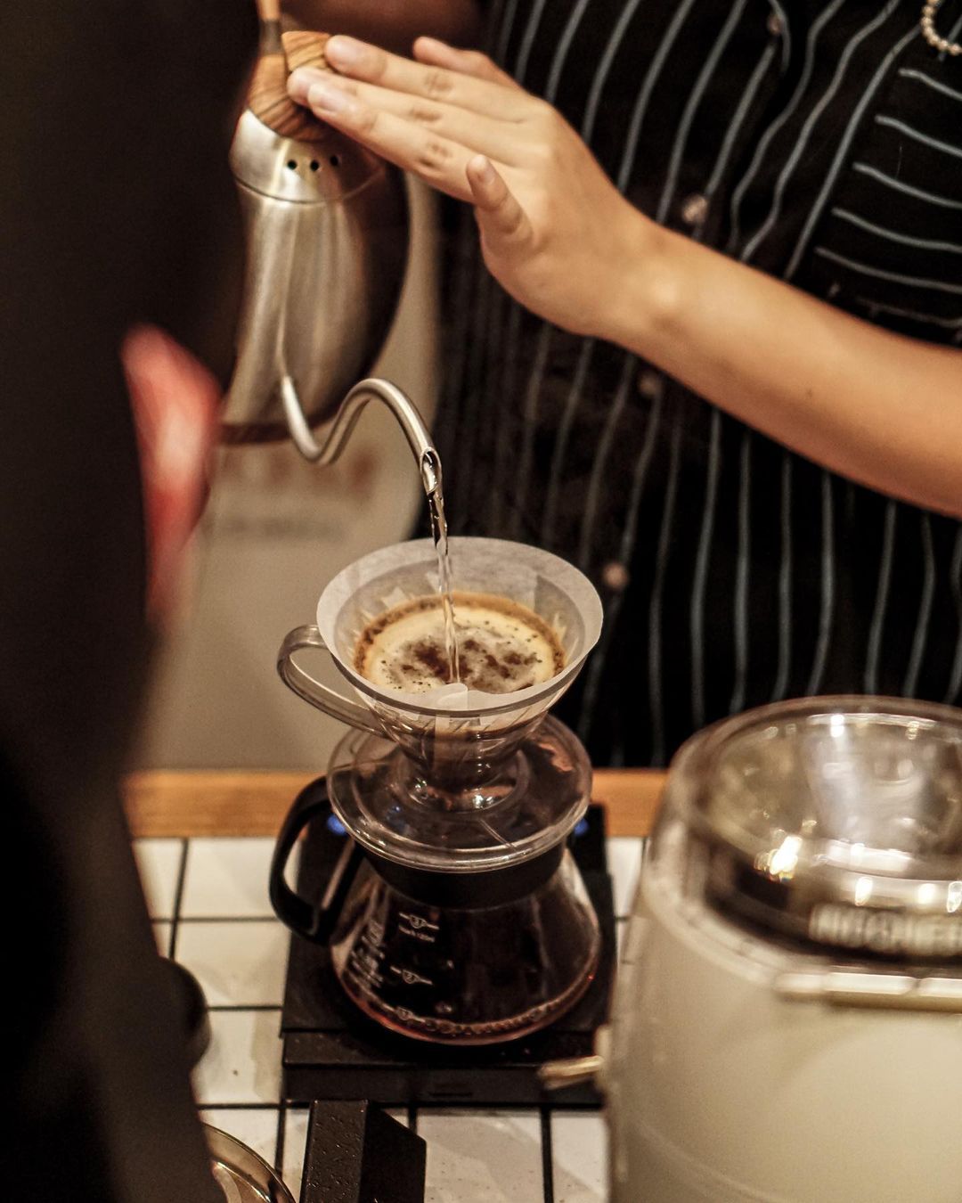 Filter coffee brewing and flavour comparison